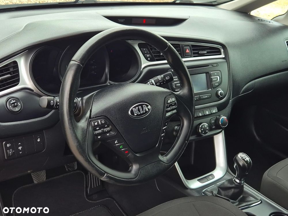 Kia Ceed 1.4 CVVT Edition 7 - 18