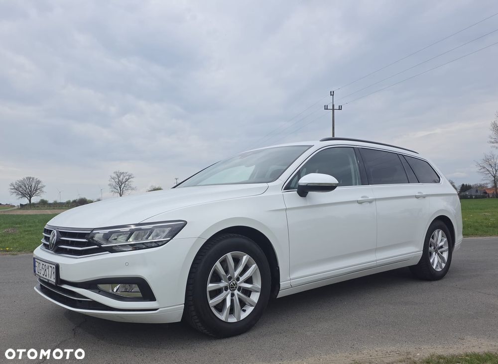 Volkswagen Passat 1.5 TSI EVO Business - 1