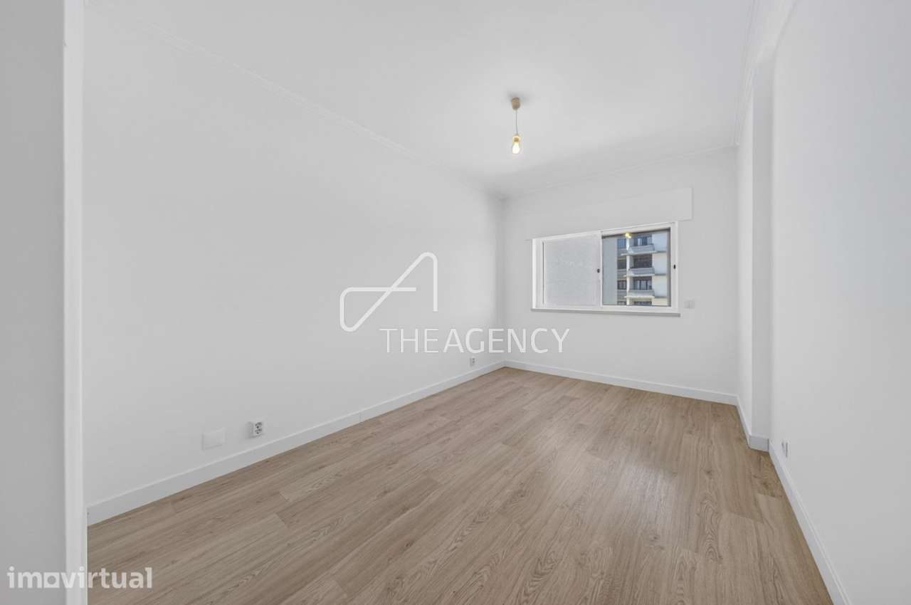 Apartamento T4 Remodelado | Piscina Rooftop | Bairro do Rosário, Casca - Grande imagem: 3/26