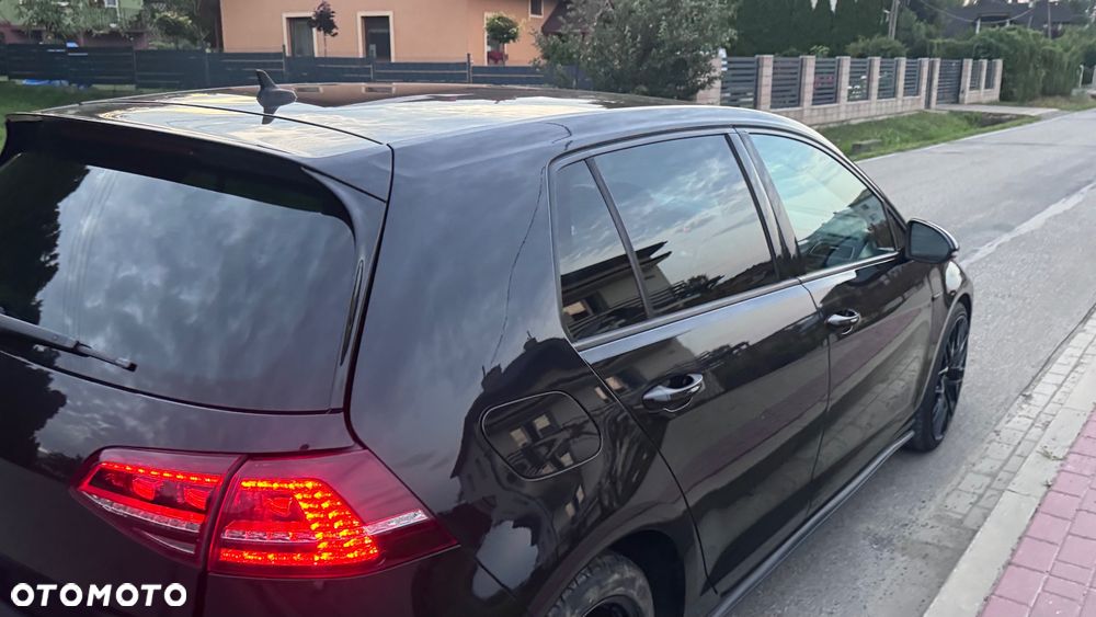 Volkswagen Golf - 15