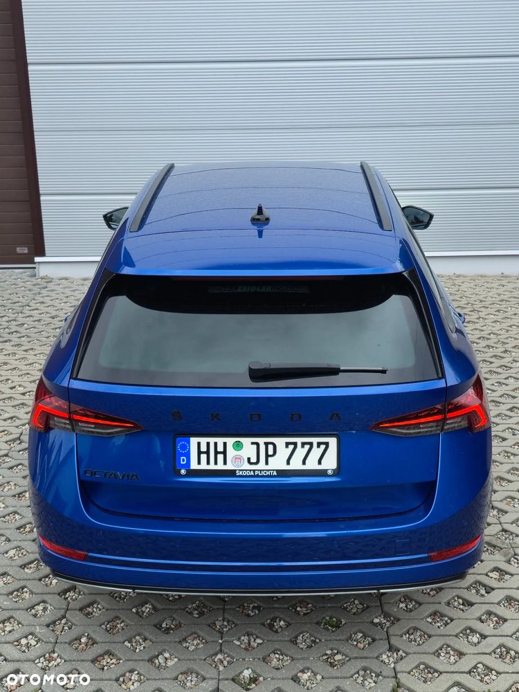 Skoda Octavia 2.0 TDI DSG Sportline - 6