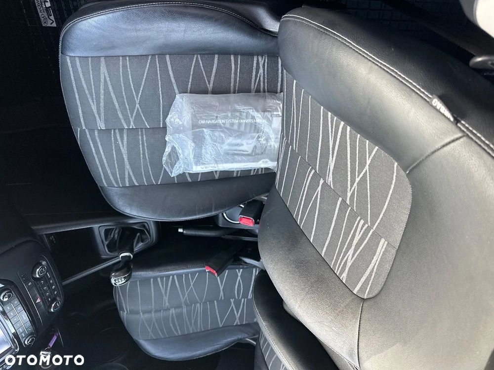 Kia Venga 1.6 Business Line - 14