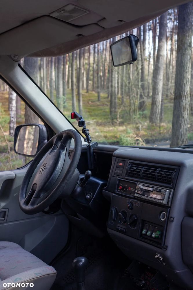 Volkswagen Transporter - 16