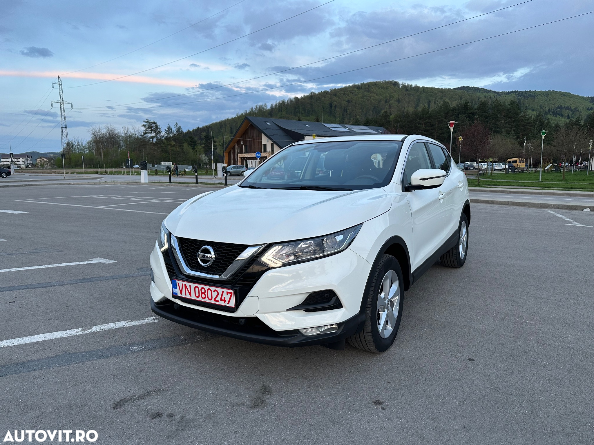 Nissan Qashqai 1.5 DCI N-CONNECTA - 5