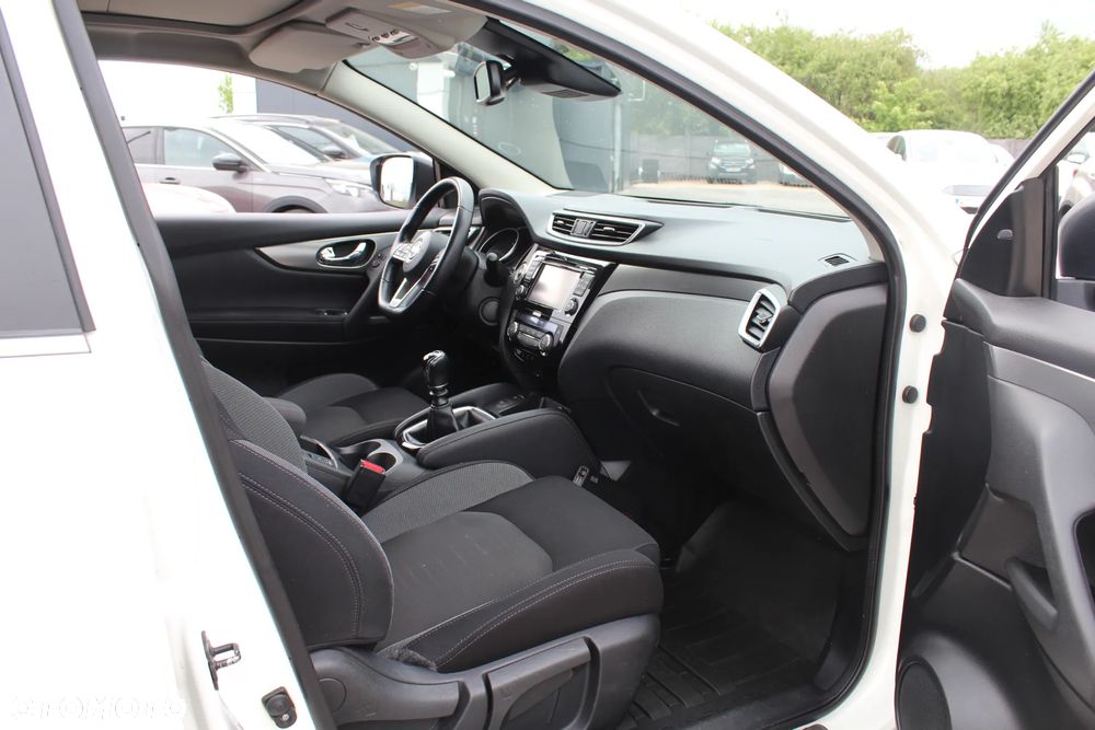 Nissan Qashqai 1.2 DIG-T Tekna+ - 19