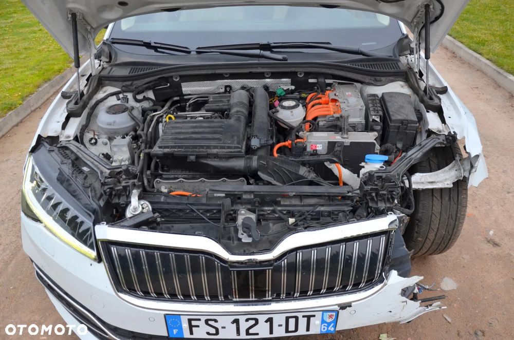 Skoda Superb 1.4 TSI Plug-In Hybrid L&K DSG - 8