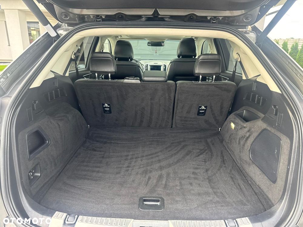 Ford Edge 2.0 TDCi Bi-Turbo 4x4 Titanium - 24