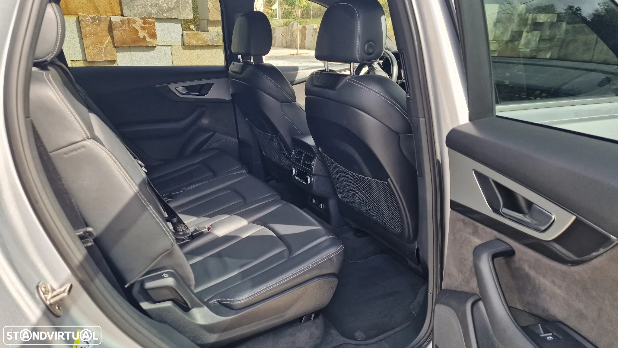 Audi Q7 3.0 TDI quattro S-line Tiptronic 7L - 26