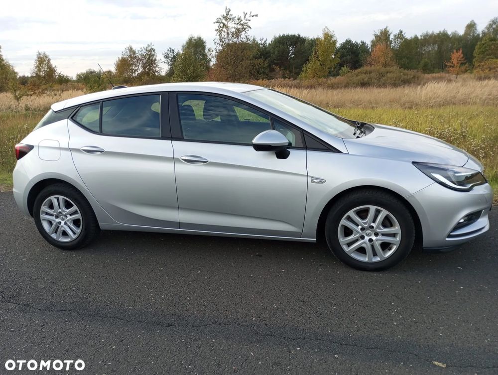 Opel Astra 2016 photo 3