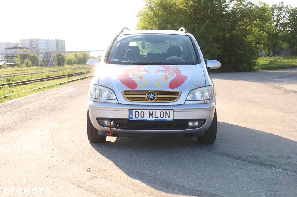 Opel Zafira 1.8 16V Comfort - 6