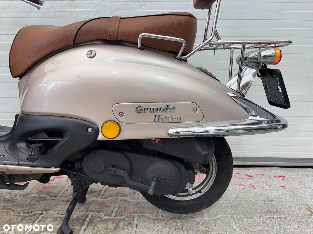 AGM Retro 50 - 23