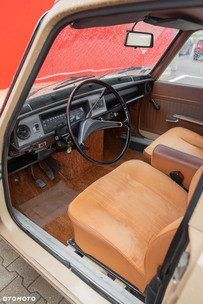 Renault Inny - 12
