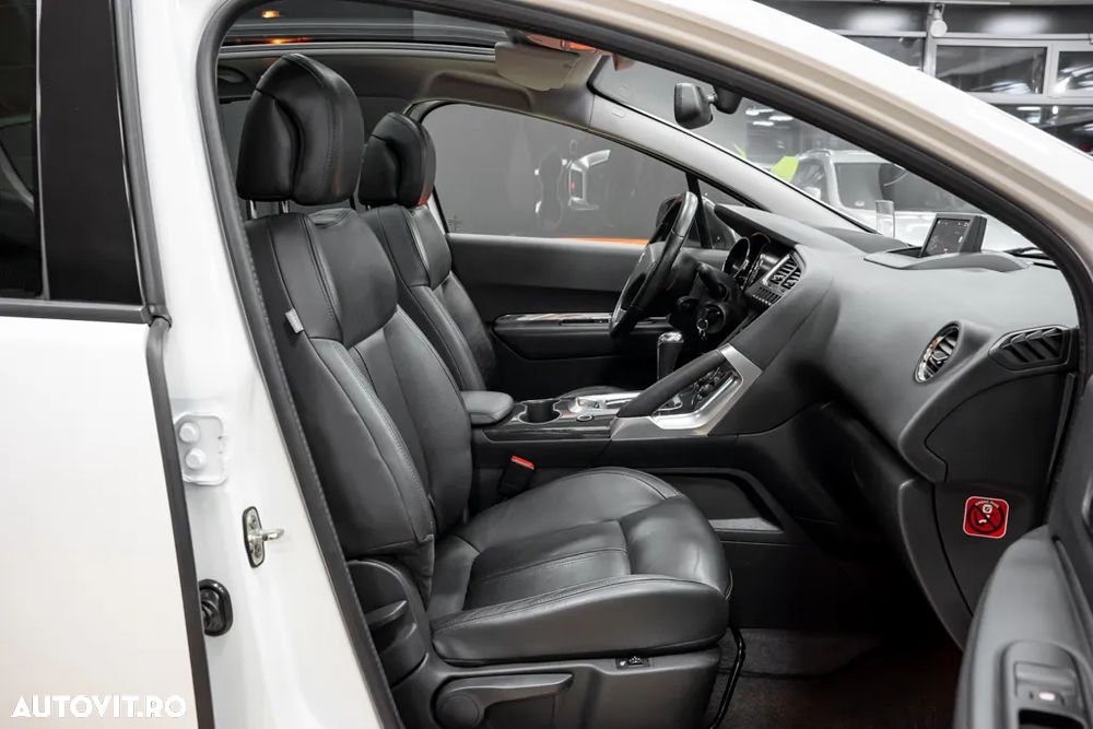 Peugeot 3008 BlueHDi 120 EAT6 Stop & Start Allure - 29