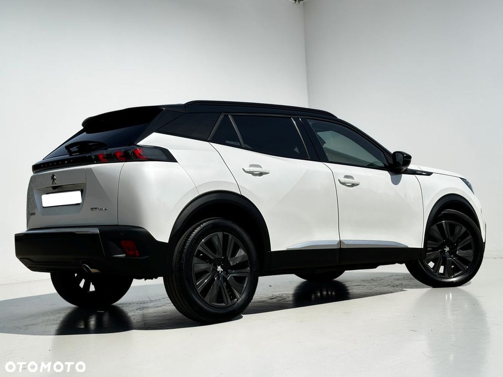 Peugeot 2008 BlueHDi 130 EAT8 GT Pack - 17