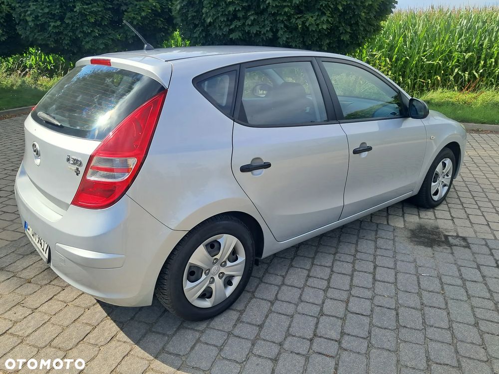 Hyundai i30 1.4 Blue Classic - 8