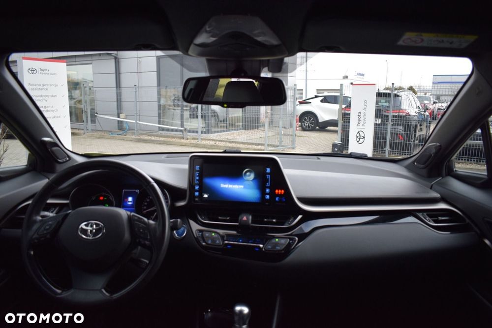 Toyota C-HR 1.8 Hybrid Neon Lime powered by JBL - 12