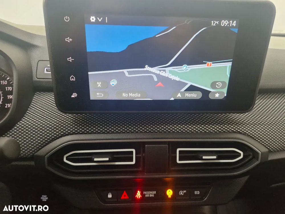 Dacia Logan TCe 90 MT6 Prestige - 8