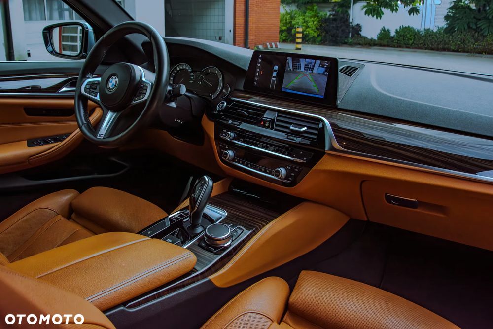 BMW Seria 5 540d xDrive - 18