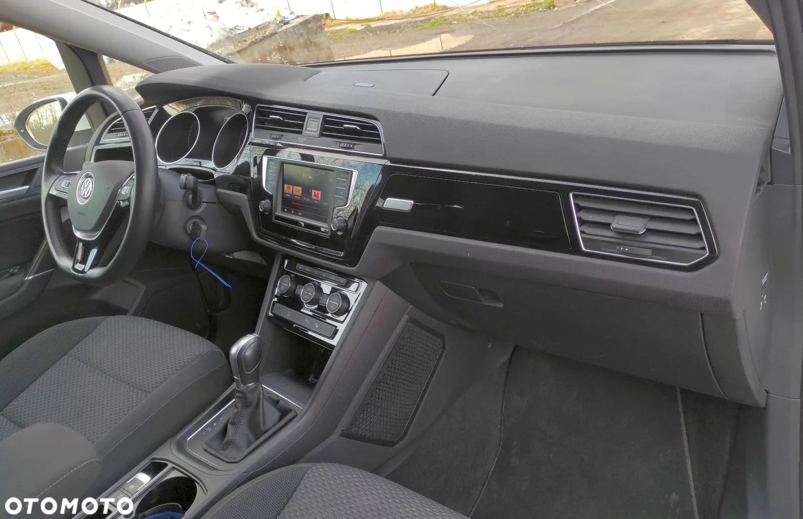 Volkswagen Touran 1.6 TDI SCR (BlueMotion Technology) DSG Trendline - 5