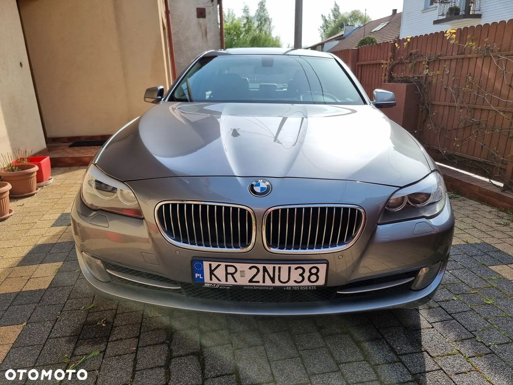 BMW Seria 5 535i xDrive - 4