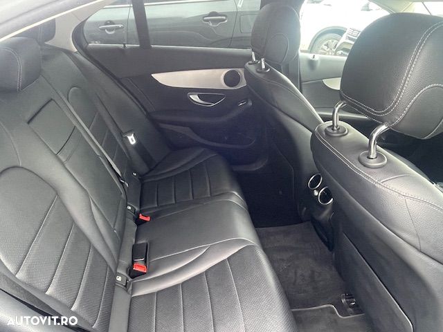 Mercedes-Benz C 200 d Avantgarde - 17