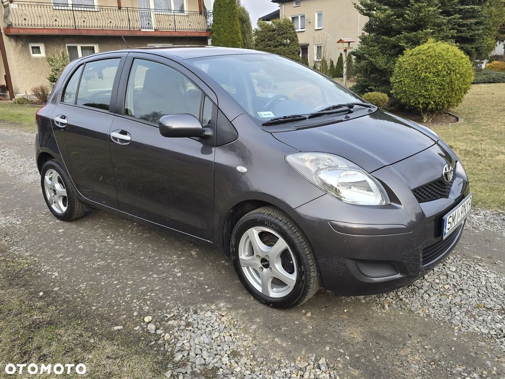 Toyota Yaris 1.33 Luna - 4