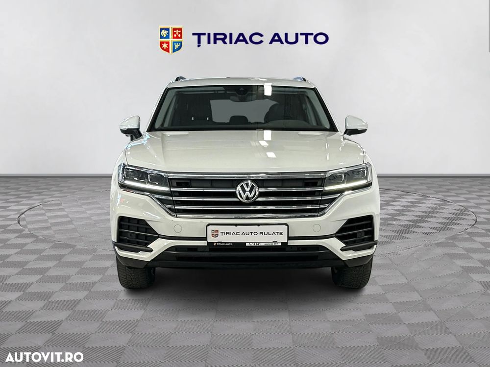 Volkswagen Touareg - 8