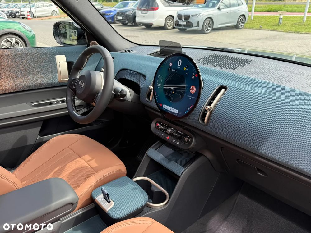 MINI Countryman C mHEV Linia Favoured - 19