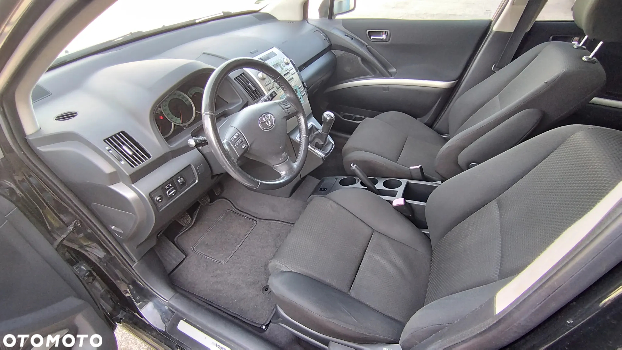 Toyota Corolla Verso 1.8 Sol + 7os - 13