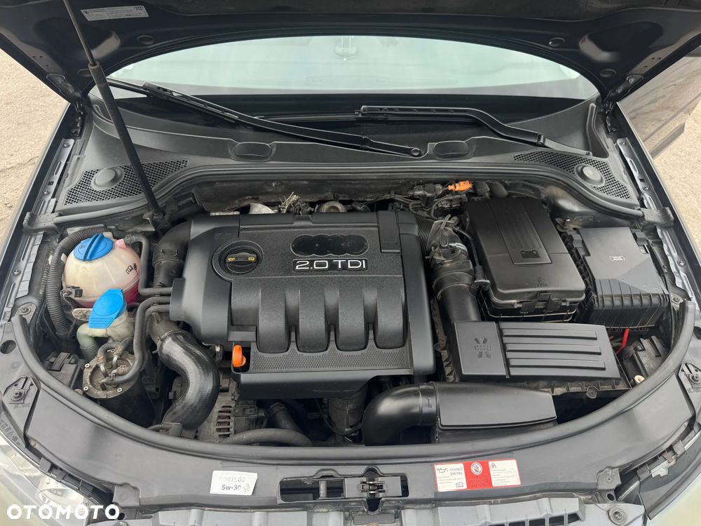 Audi A3 Sportback 2.0 TDI Ambiente - 8