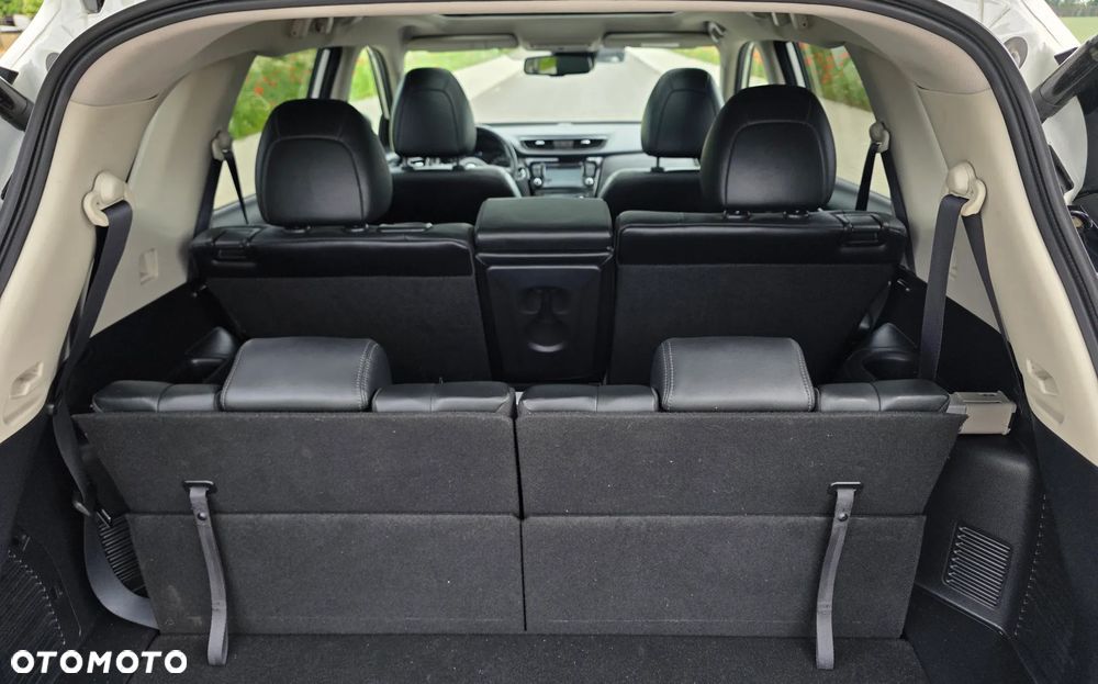 Nissan X-Trail 1.7 dCi Tekna 2WD Xtronic 7os - 18
