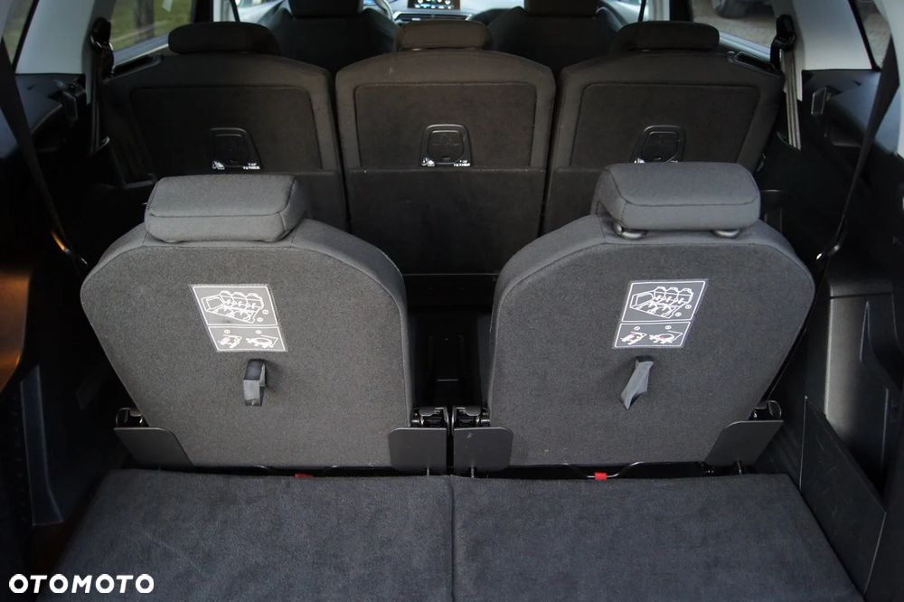 Peugeot 5008 BlueHDi 130 Active Pack - 19