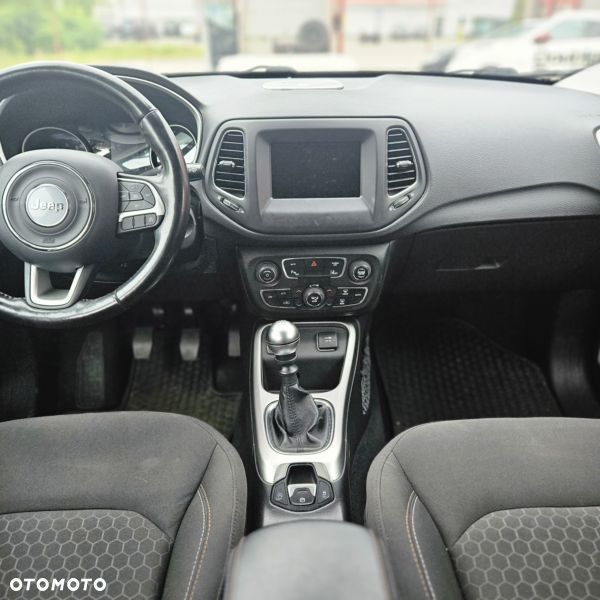 Jeep Compass 1.4 MultiAir Longitude - 31