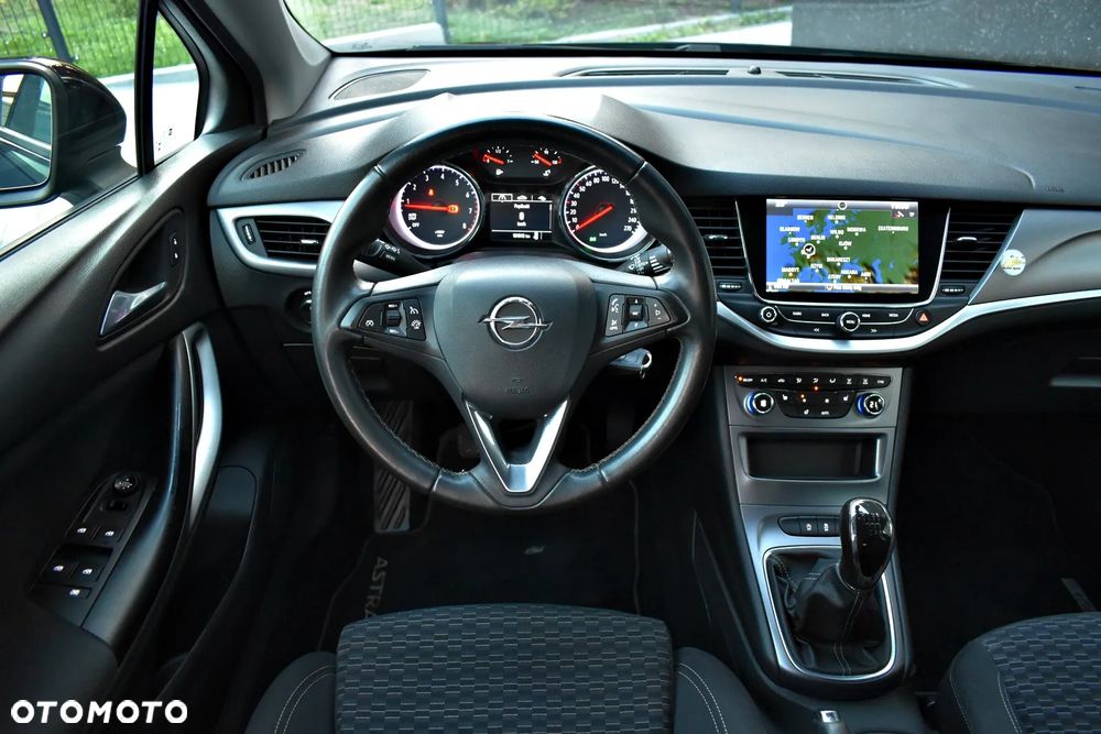 Opel Astra 1.4 Turbo Start/Stop 120 Jahre - 24