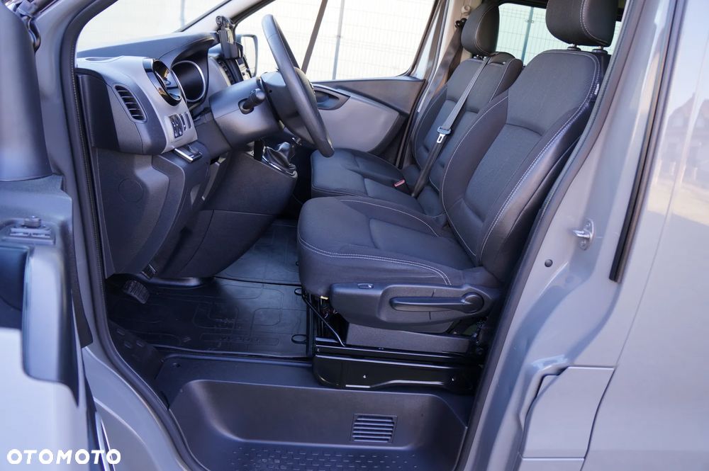 Nissan NV300 - 12