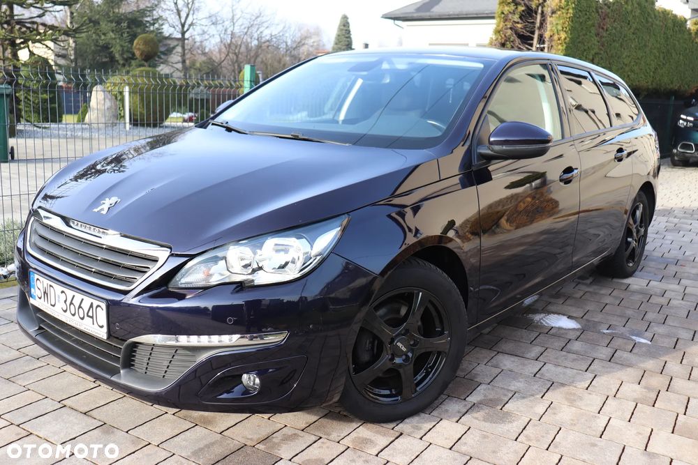 Peugeot 308 - 24
