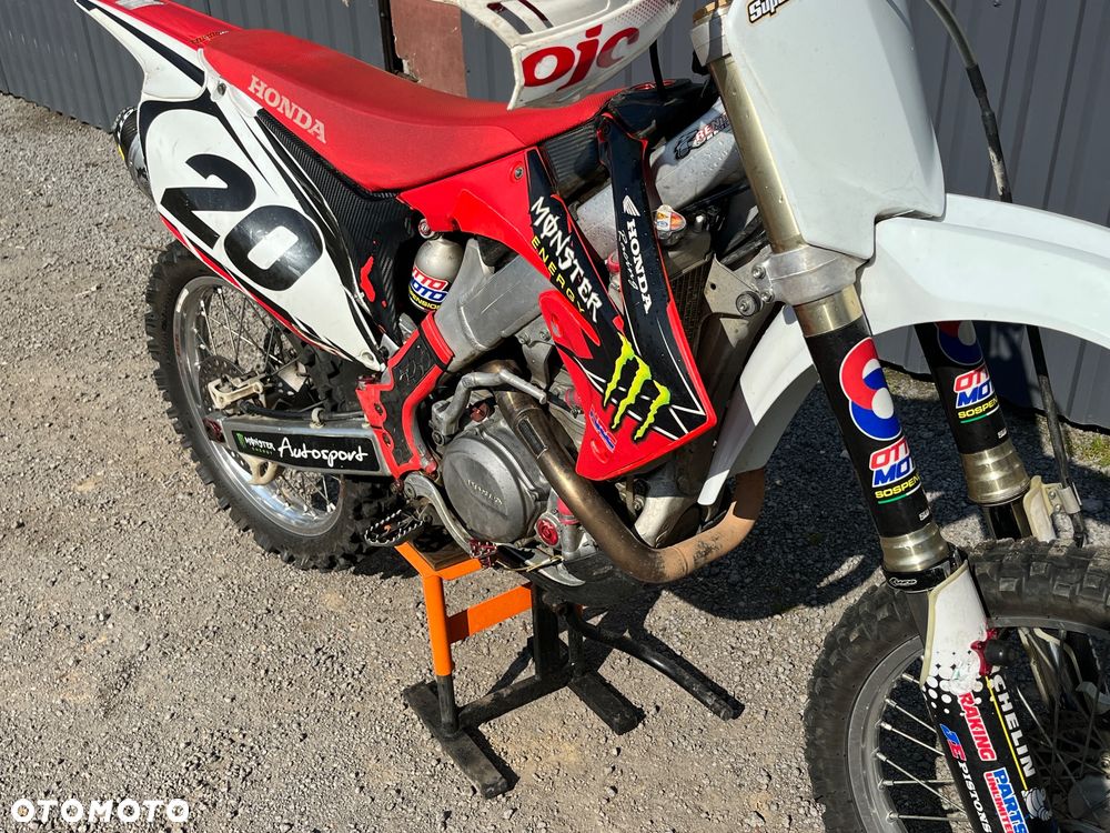 Honda CRF - 8