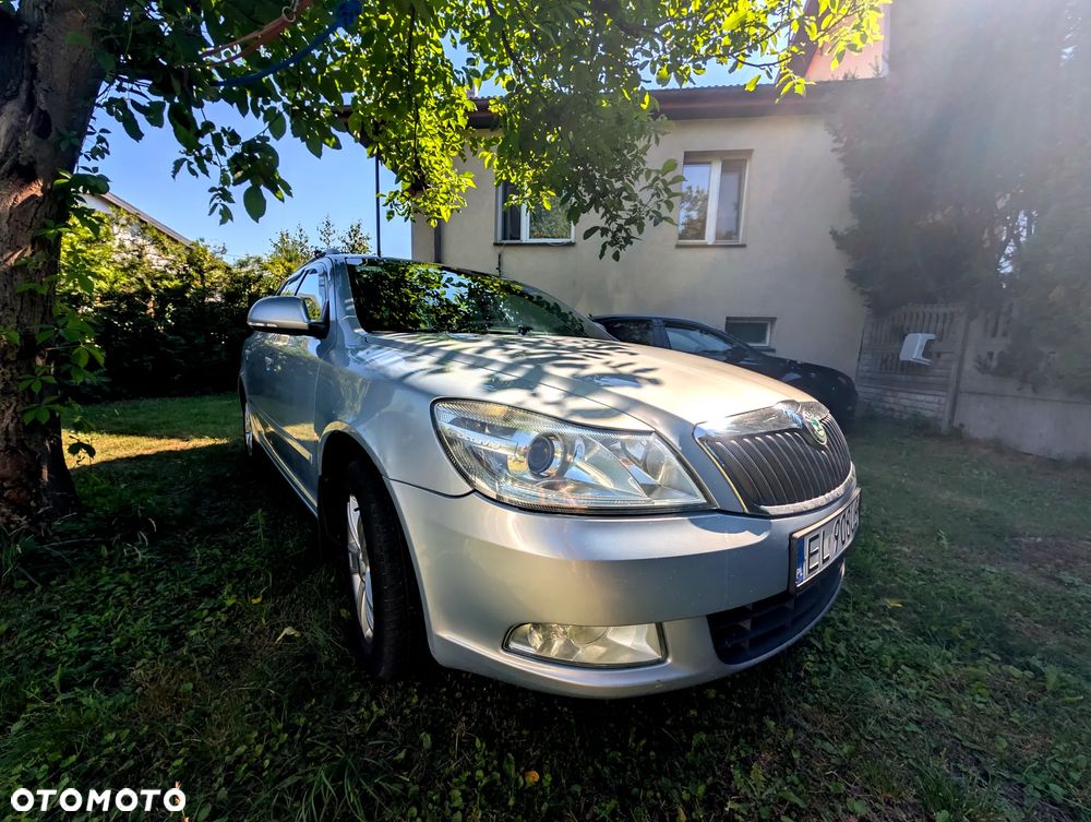 Skoda Octavia 1.6 - 10