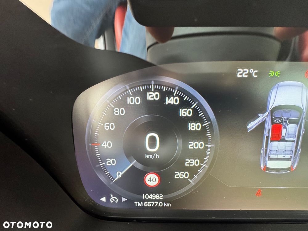 Volvo XC 40 D4 AWD Momentum (Intro Edition) - 18