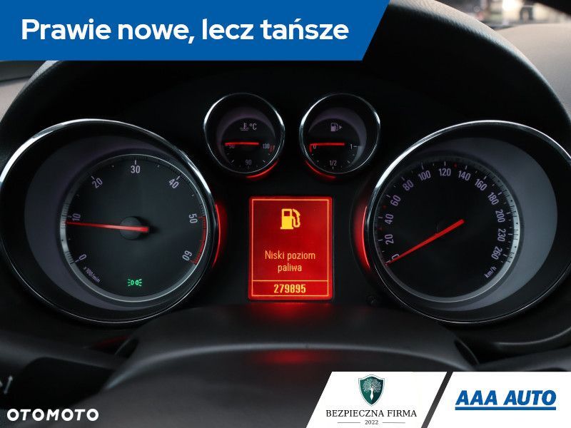 Opel Insignia - 13