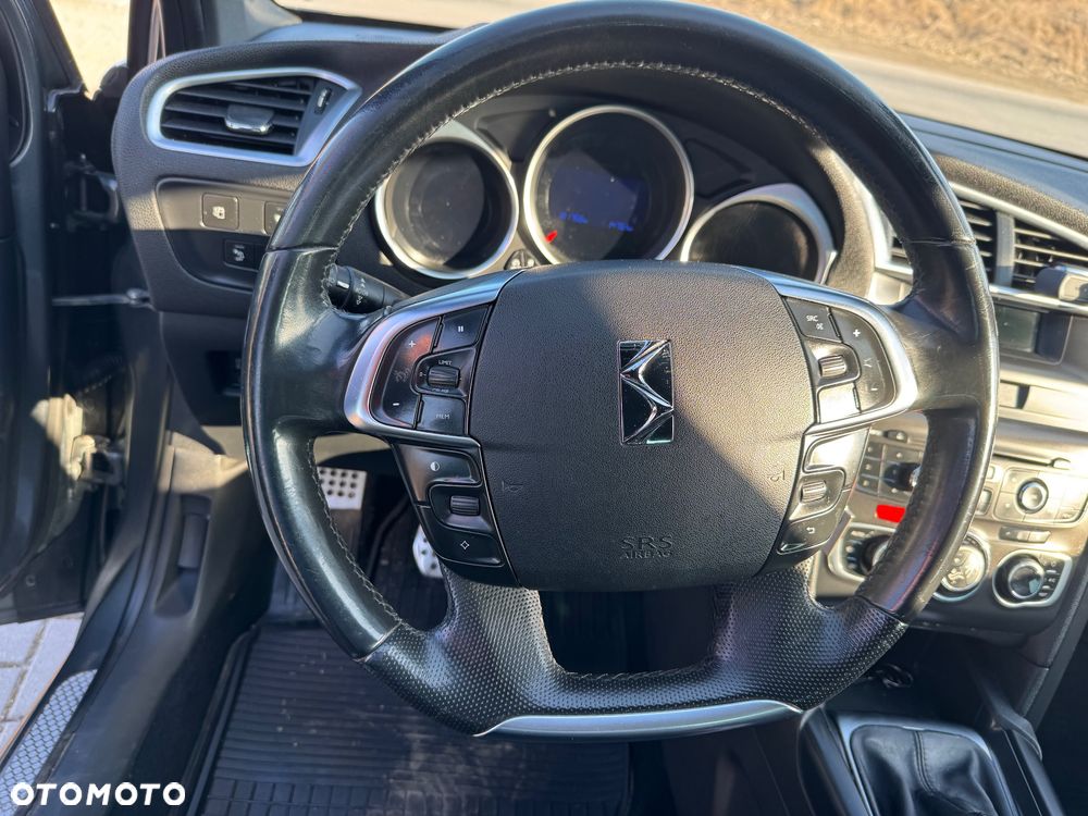 Citroën DS4 2.0 BlueHDi SoChic S&S - 21