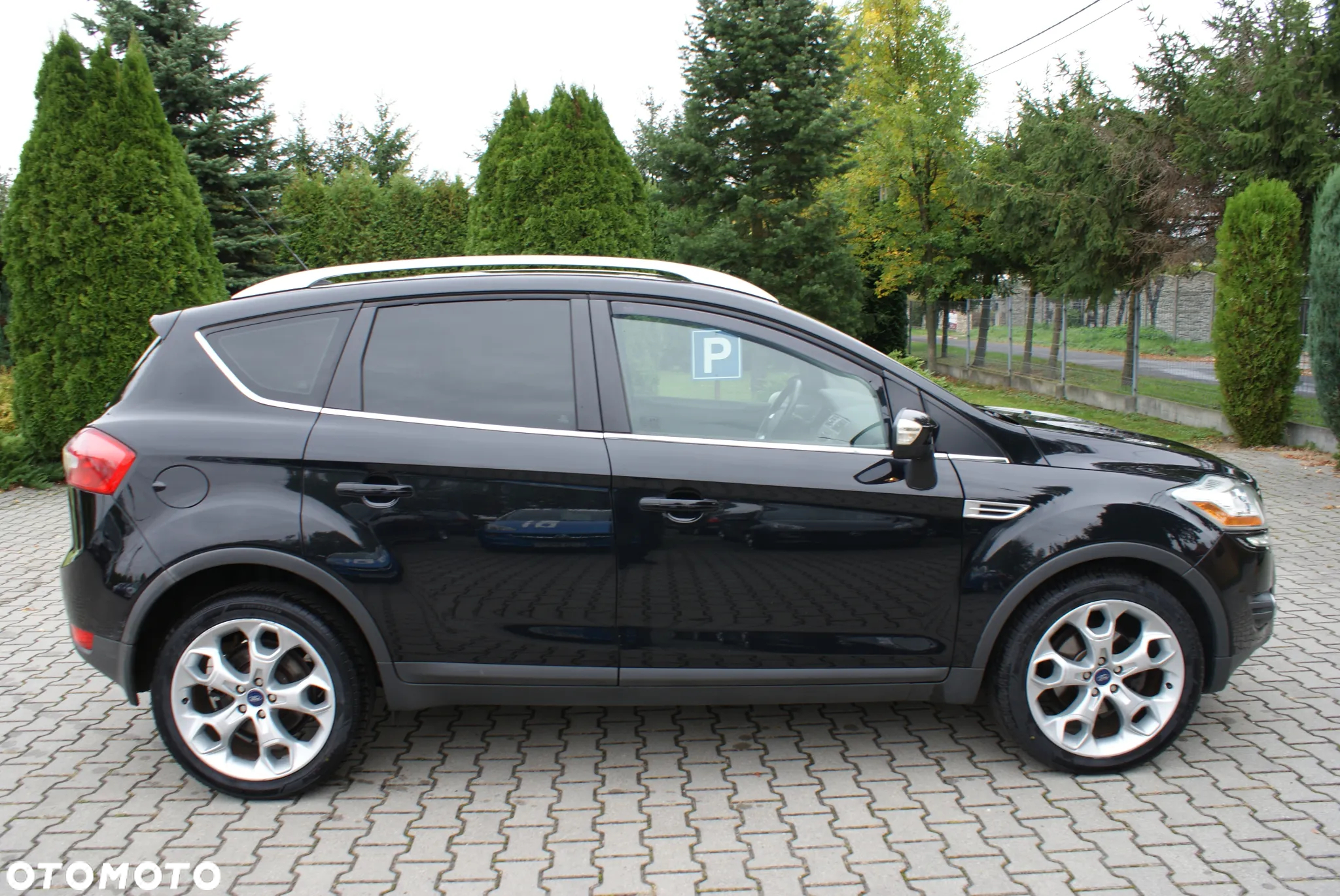 Ford Kuga 2.0 TDCi 4x4 Titanium - 14