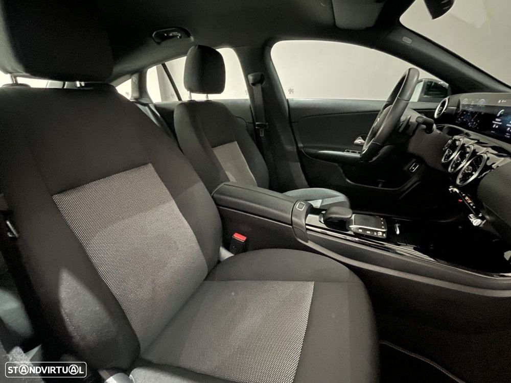 Mercedes-Benz CLA 180 d 8G-DCT Edition 2021 - 33