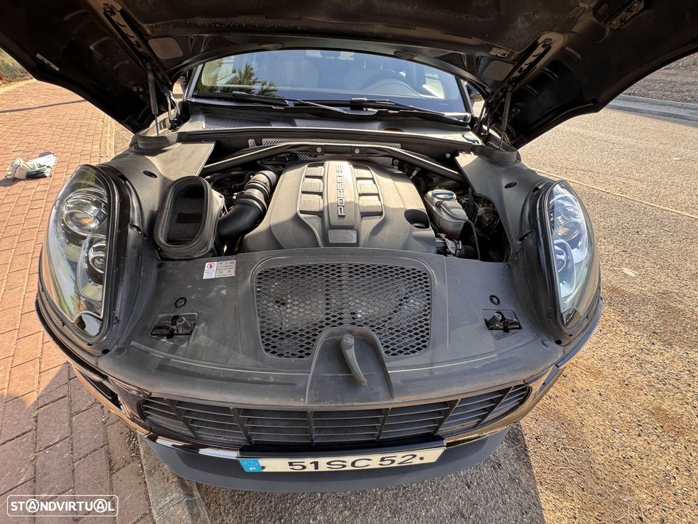 Porsche Macan S - 34