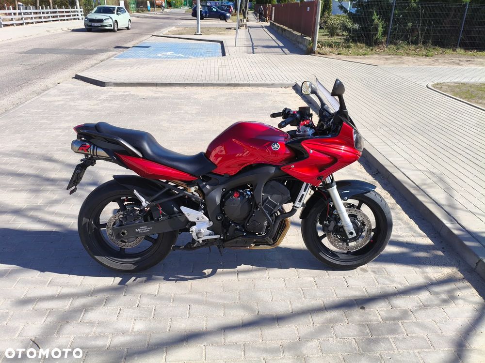 Yamaha FZ6 - 1