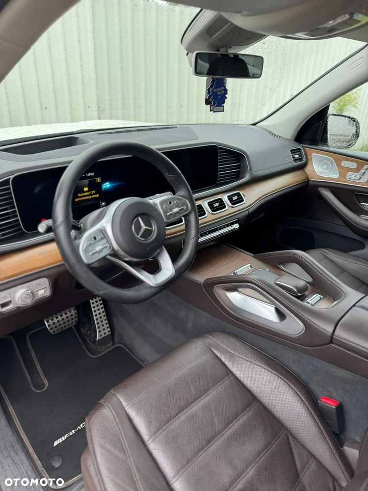 Mercedes-Benz GLS - 4
