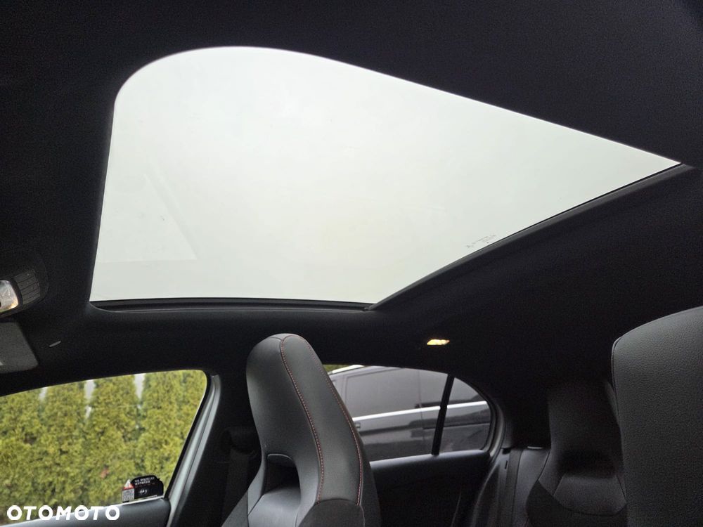 Mercedes-Benz Klasa A 200 AMG Line 7G-DCT - 5