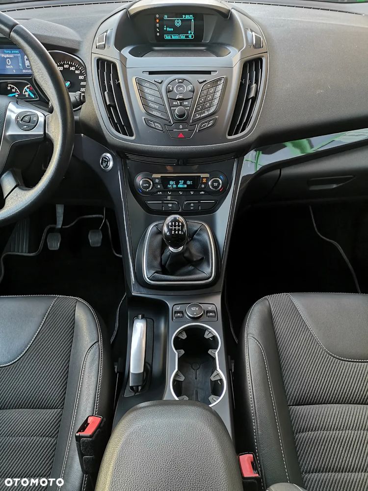 Ford Kuga 1.5 EcoBoost 2x4 Trend - 17