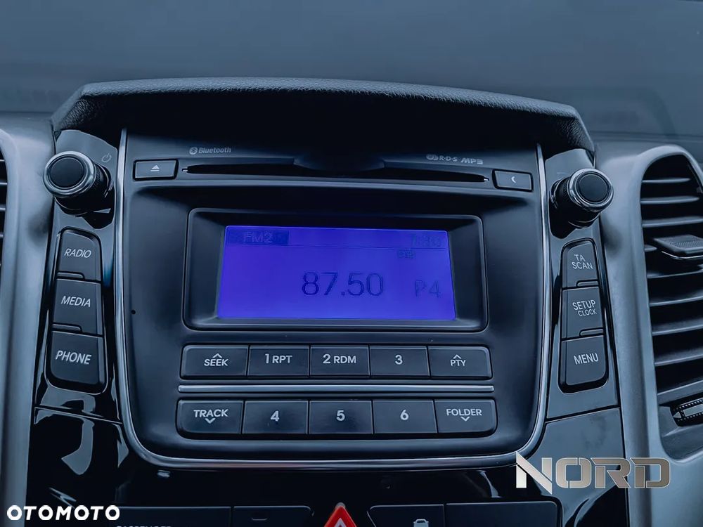 Hyundai i30 1.6 CRDi BlueDrive Comfort - 26