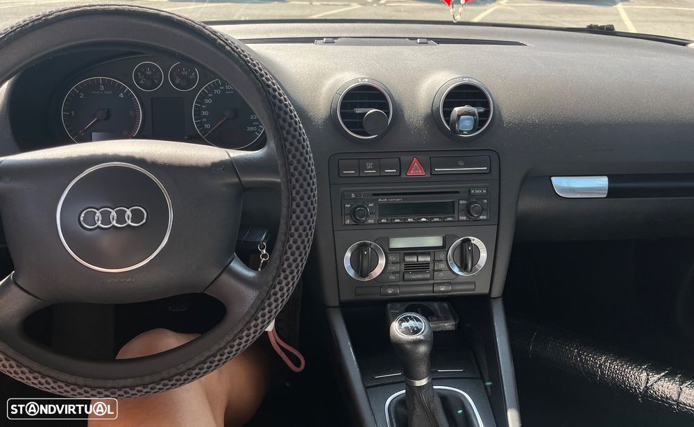 Audi A3 2.0 TDI Attraction - 8